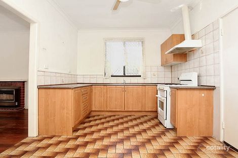 Property photo of 130 Williamson Avenue Cloverdale WA 6105