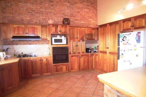 Property photo of 12 Pilbara Place East Albury NSW 2640