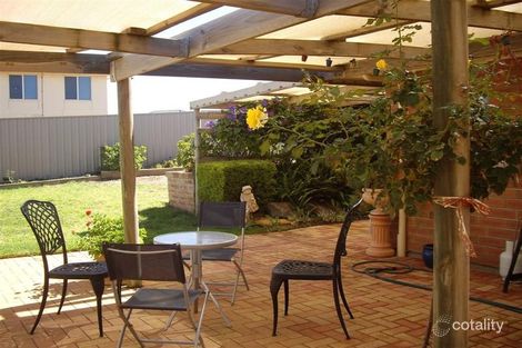 Property photo of 78 Grand Boulevard Seaford Rise SA 5169