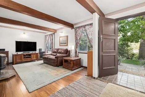 Property photo of 68 Sladden Road Yarrawarrah NSW 2233