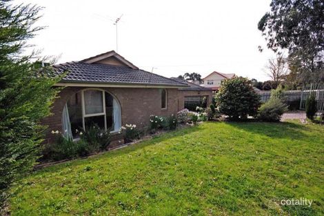 176 Bayswater Rd, Croydon South, VIC 3136