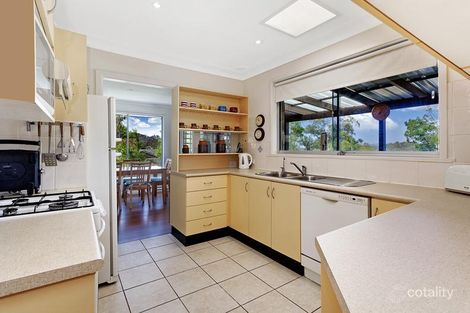 Property photo of 35 Alameda Way Warriewood NSW 2102