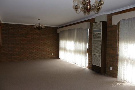 Property photo of 36 Boston Crescent Keilor Downs VIC 3038
