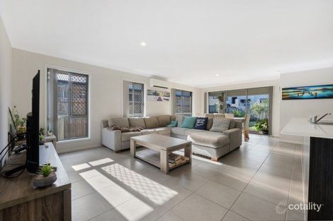 45 Benham Ave, Kallangur, QLD 4503