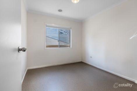 Property photo of 10 Maygar Avenue Wodonga VIC 3690