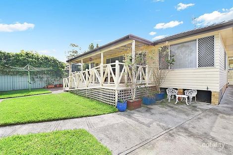 Property photo of 8 Griffiths Avenue Floraville NSW 2280