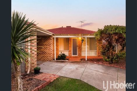 Property photo of 21 Luderick Grove Warnbro WA 6169