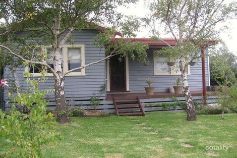 51 Main St, Myrniong, VIC 3341