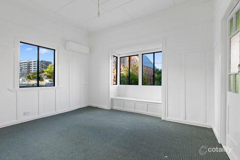 Property photo of 53 Linton Street Kangaroo Point QLD 4169