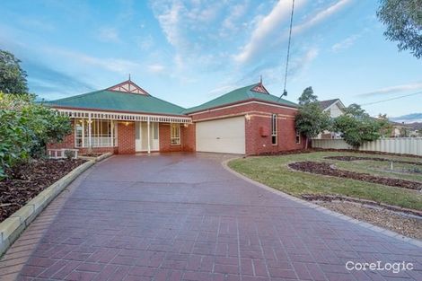 Property photo of 5 Newhaven Road Craigieburn VIC 3064