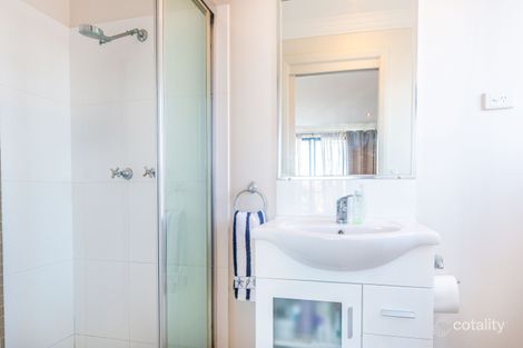 Property photo of 2/27 Webb Street Margate QLD 4019