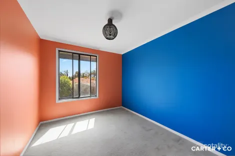 Property photo of 48 Gamban Square Ngunnawal ACT 2913