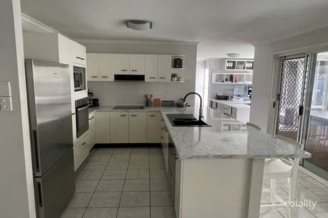 21 Cremorne Ct, Kippa-Ring, QLD 4021