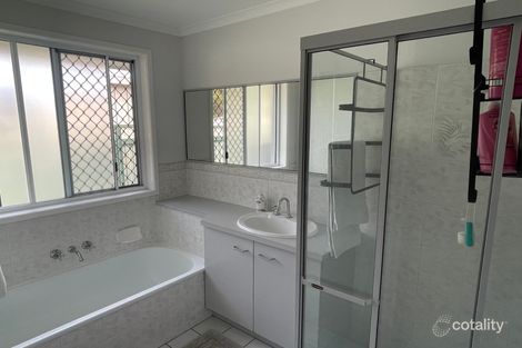 Property photo of 21 Cremorne Court Kippa-Ring QLD 4021