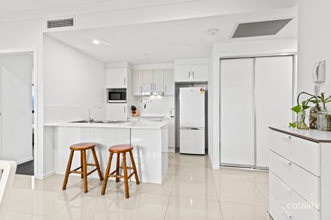 Property photo of 2/66 Grantson Street Windsor QLD 4030