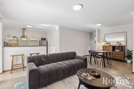 1/32 COODE ST, MOUNT LAWLEY, WA 6050