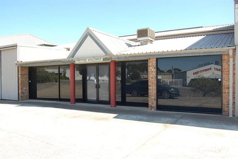 2 Gurners Lane, Lonsdale, SA 5160