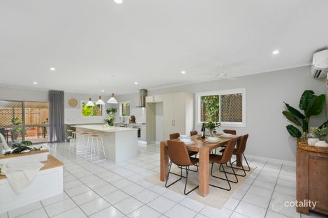 Property photo of 4 Redfern Place Mooroobool QLD 4870