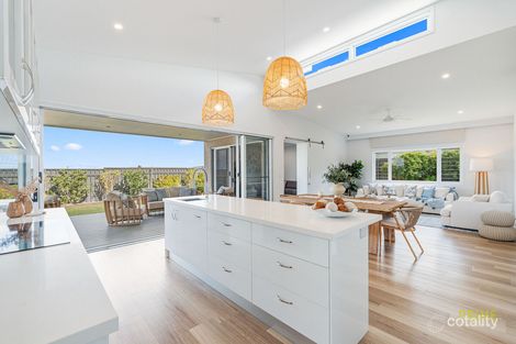 Property photo of 61 Spring Way Nikenbah QLD 4655