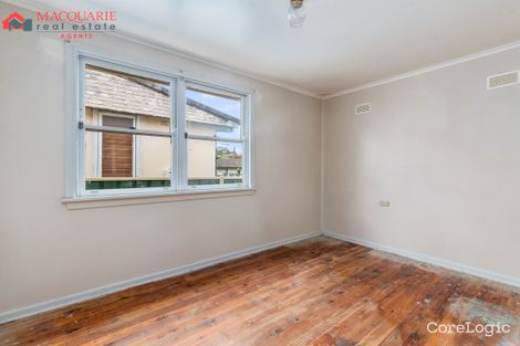 Property photo of 18 Pinnacle Street Sadleir NSW 2168