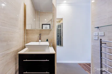 Property photo of 121 Hinkler Drive Worongary QLD 4213