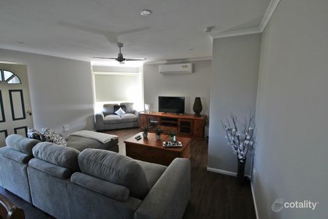 Property photo of 32 Swan Drive Kalkie QLD 4670