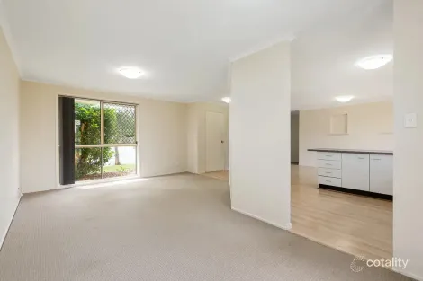 Property photo of 73 Federation Drive Hillcrest QLD 4118