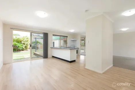 Property photo of 73 Federation Drive Hillcrest QLD 4118