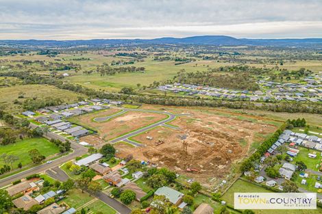 Property photo of 25 Sunrise Crescent Armidale NSW 2350