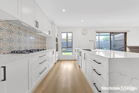 Property photo of 4 Pasture Way Point Cook VIC 3030