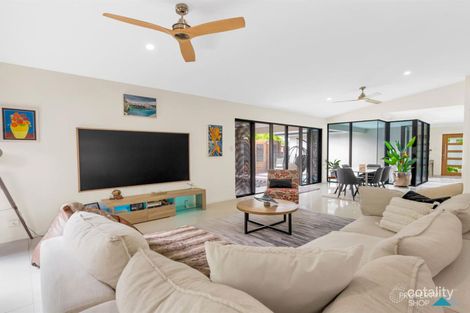 Property photo of 13 Icefire Quay Trinity Park QLD 4879
