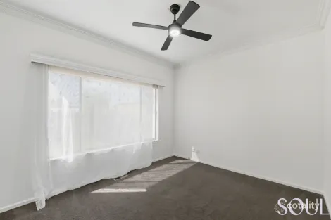Property photo of 48 Mirrool Avenue Yenda NSW 2681