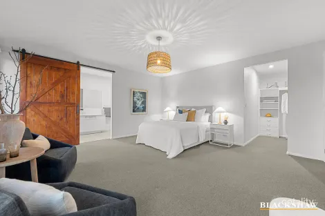 Property photo of 4 Tooma Place Narrabundah ACT 2604