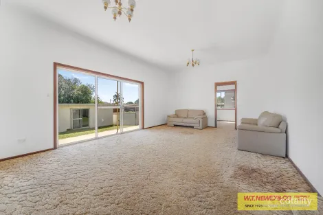Property photo of 4 Wayne Crescent Condell Park NSW 2200