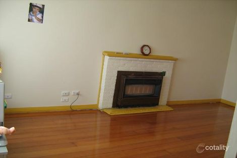 Property photo of 10 Tudor Road Sunshine North VIC 3020