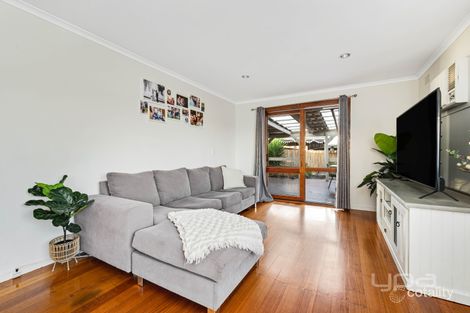 Property photo of 2 Patho Court Westmeadows VIC 3049