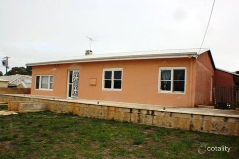 543 Safety Bay Rd, Waikiki, WA 6169