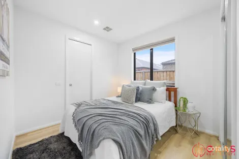 Property photo of 10 Amara Street Tarneit VIC 3029