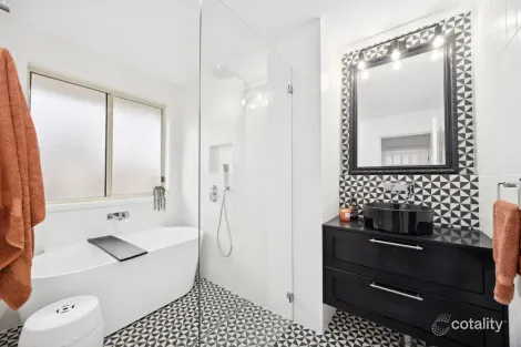 Property photo of 2B Boronia Road Lake Munmorah NSW 2259