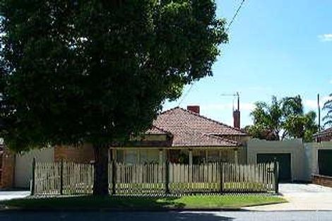 352 Crawford Rd, Inglewood, WA 6052