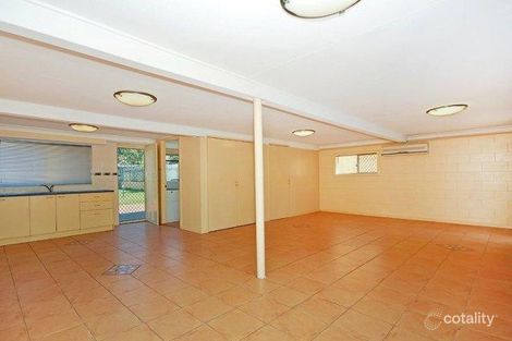 Property photo of 14 Bellhaven Drive Bundamba QLD 4304