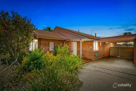 1/8 Peart Ct, Brookfield, VIC 3338