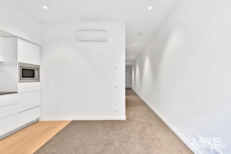 Property photo of 1013/199 William Street Melbourne VIC 3000