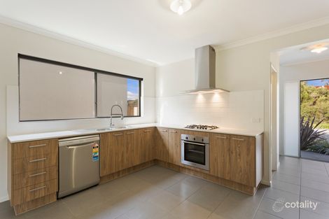 Property photo of 57 Beatrix Circuit Officer VIC 3809