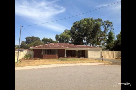 11 Poplar Ct, Forrestfield, WA 6058