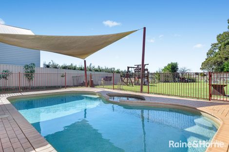 Property photo of 8 Katela Avenue Bomaderry NSW 2541