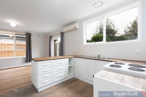 Property photo of 61 Nirringa Avenue Aspendale VIC 3195
