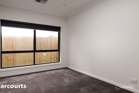 Property photo of 2/27 Greenwood Drive Carrum Downs VIC 3201