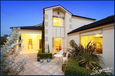 16 Pineview Ct, Lysterfield, VIC 3156