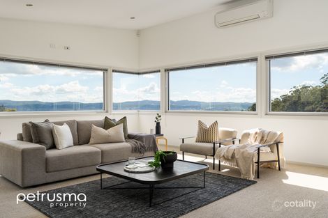 Property photo of 2/31 Gardenia Grove Sandy Bay TAS 7005